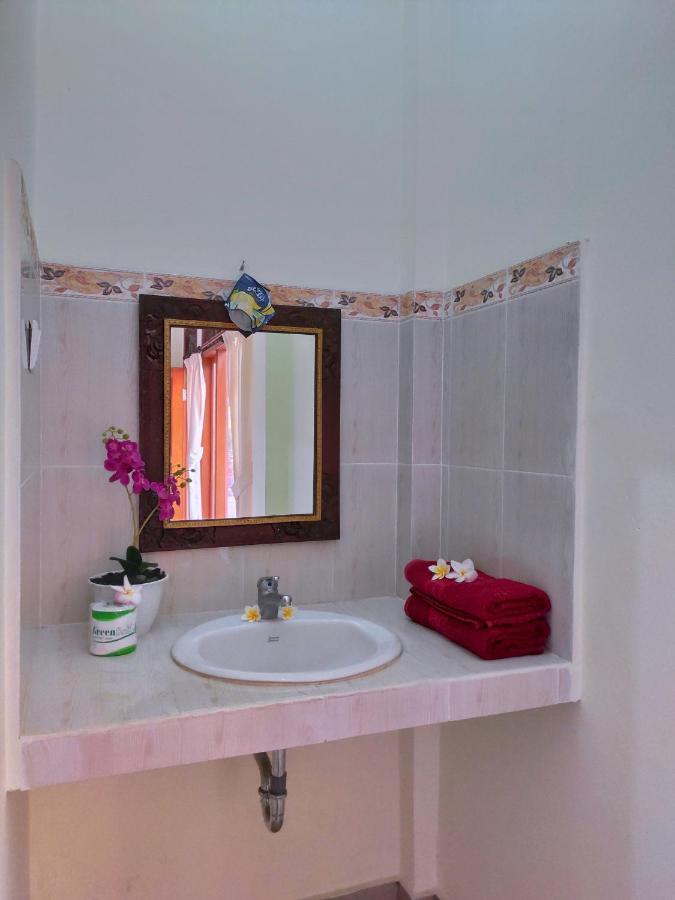 Gusti Rai House Hotel Ubud  Bagian luar foto